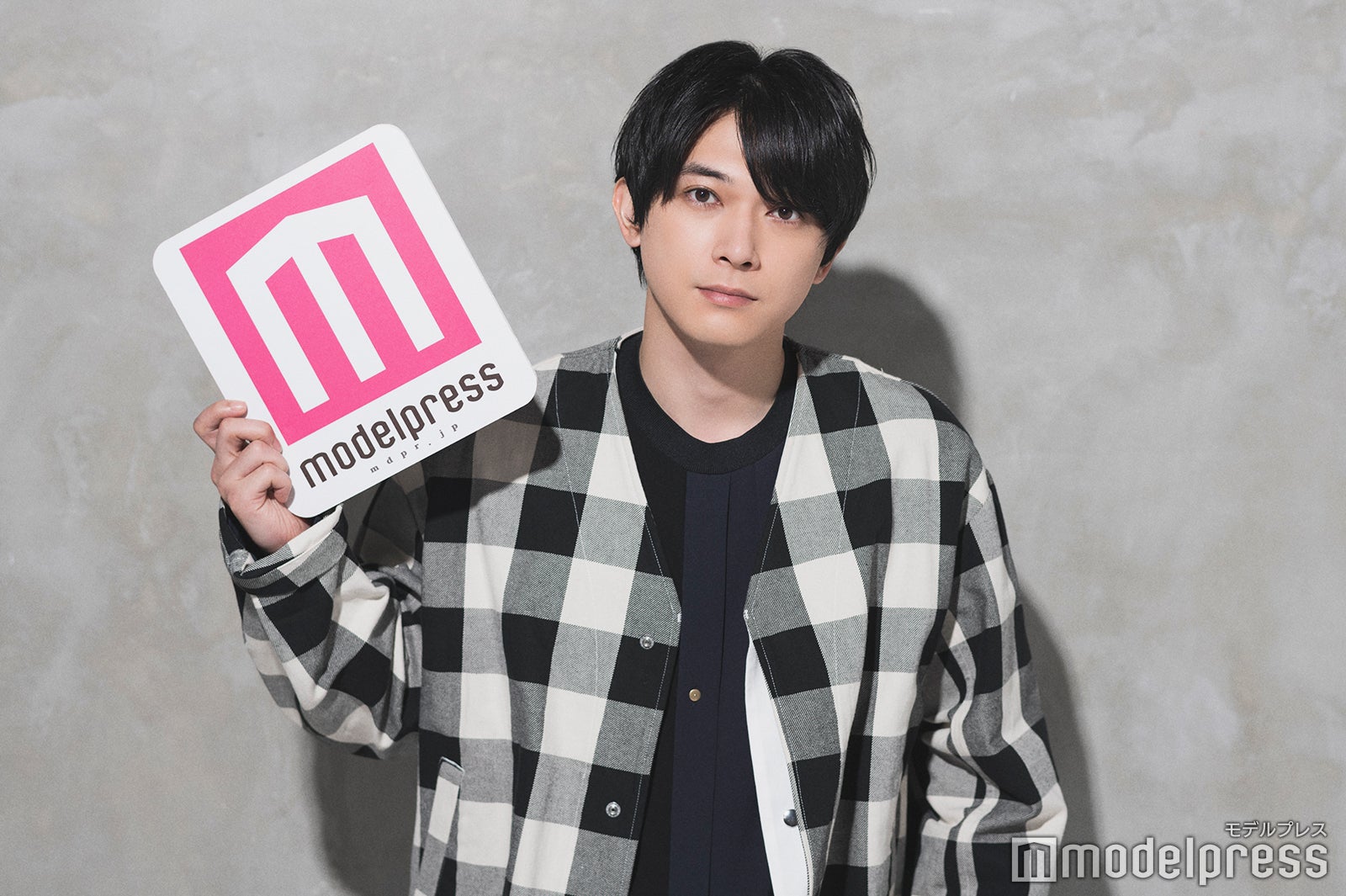 吉沢亮／PHOTO：赤英路（C）モデルプレス