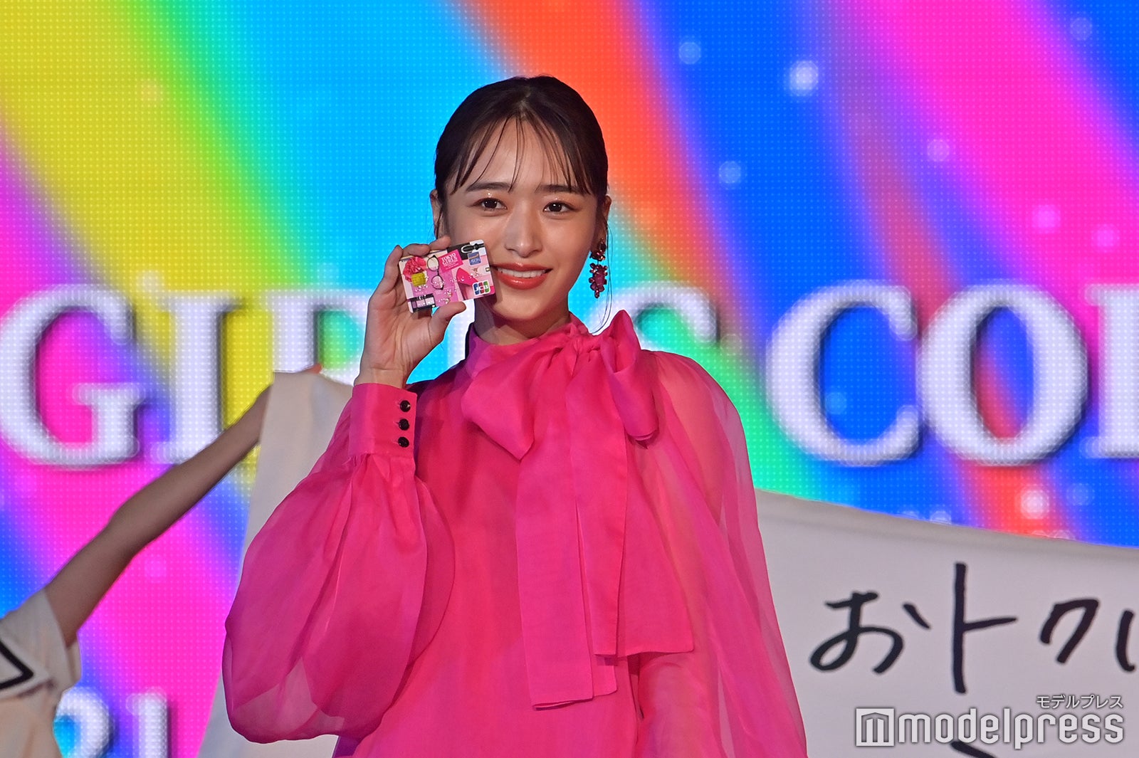 （C）モデルプレス