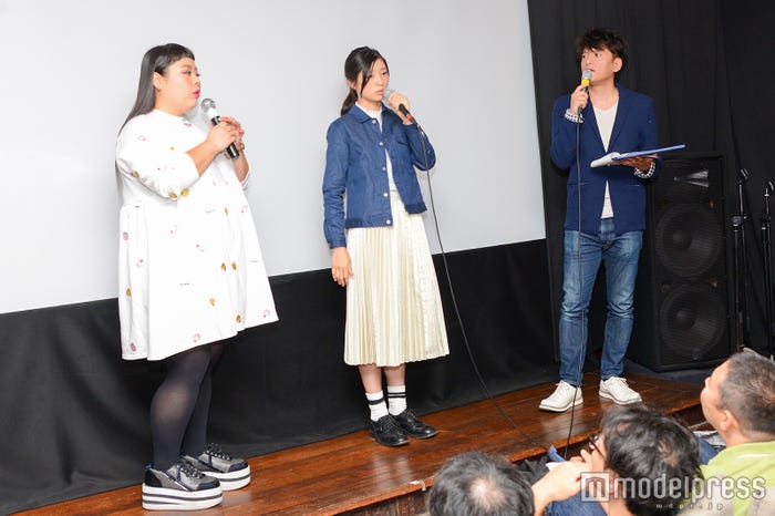 (左から)渡辺直美、相楽樹、ヤナギブソン(C)モデルプレス