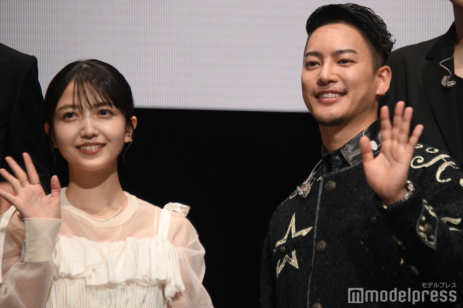 久保史緒里、三山凌輝（C）モデルプレス