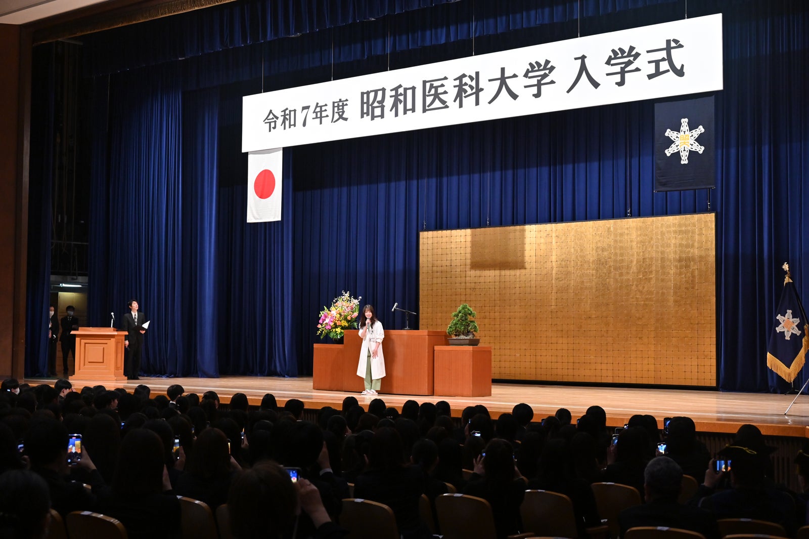 橋本環奈（C）テレビ朝日