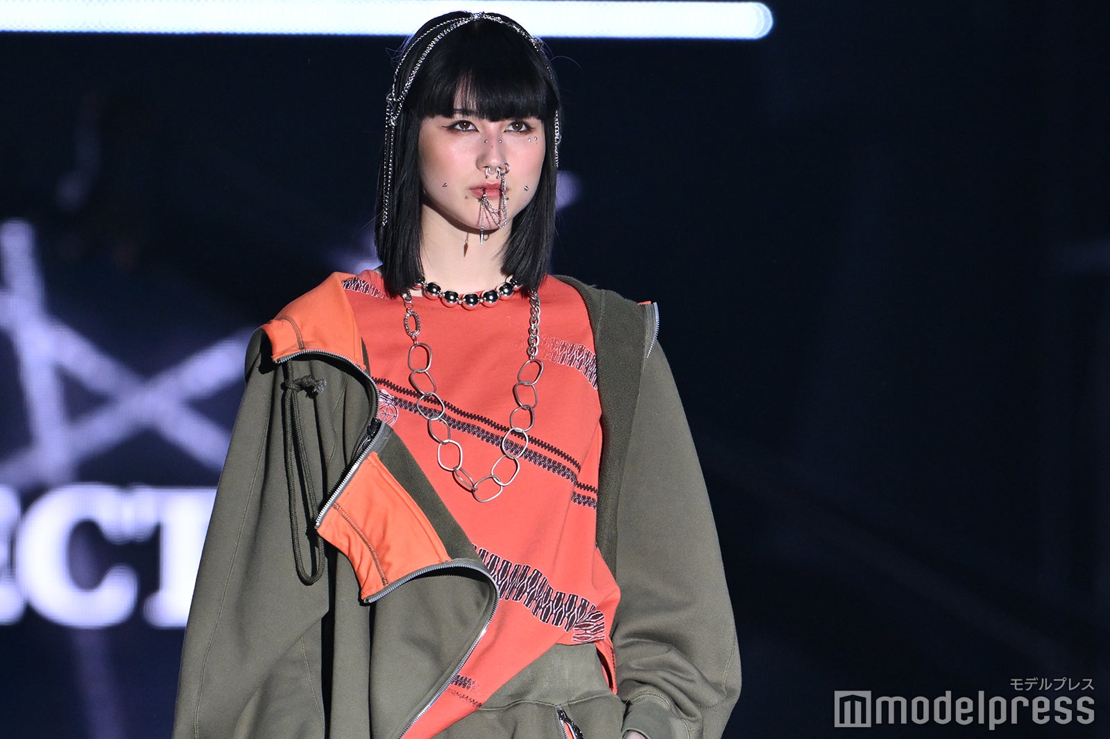 （C）モデルプレス