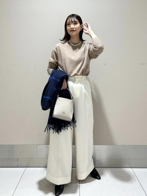 大人のワイドパンツコーデ