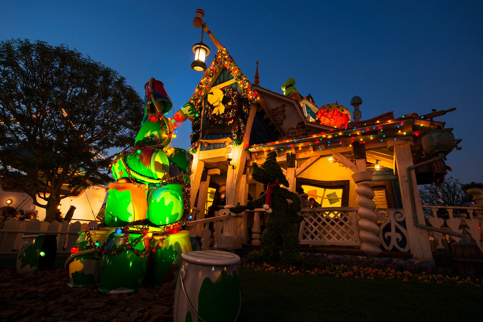 デコレーション／東京ディズニーランド （C）Disney