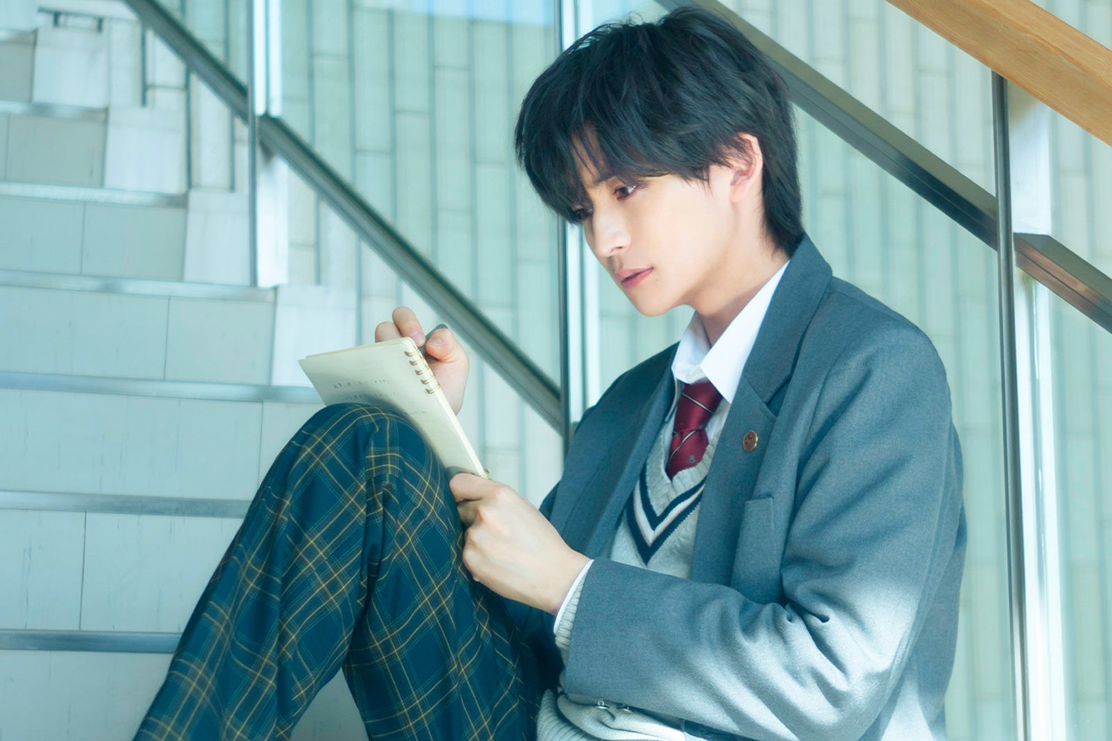 高橋文哉＆桜田ひより“勘違いから始まった交換日記”に想い綴る姿「交換ウソ日記」新場面写真解禁