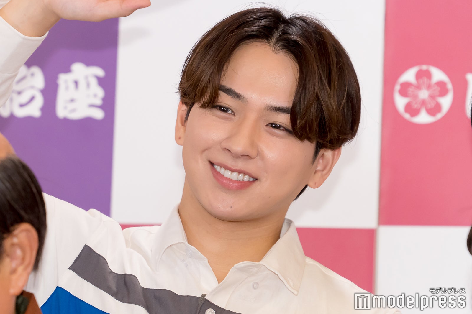 佐藤友祐（C）モデルプレス