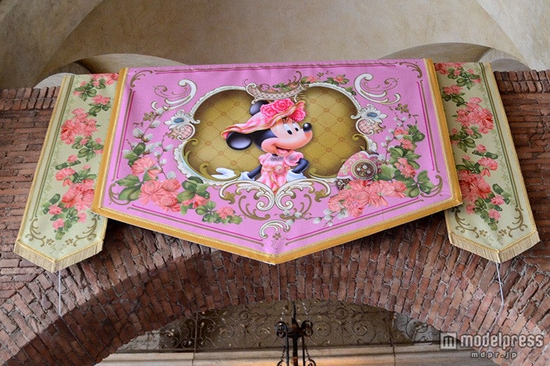 ミニーのバナー