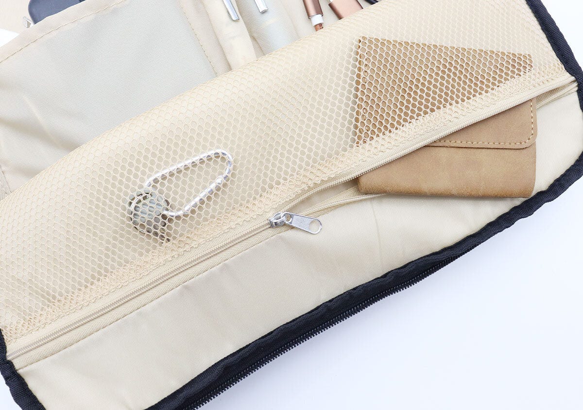 宝島社雑誌付録のMonoMax4月号増刊のIncase（インケース）収納上手になれる！マルチケース6