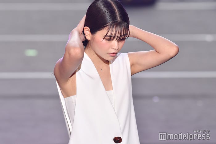 景井ひな(C)モデルプレス