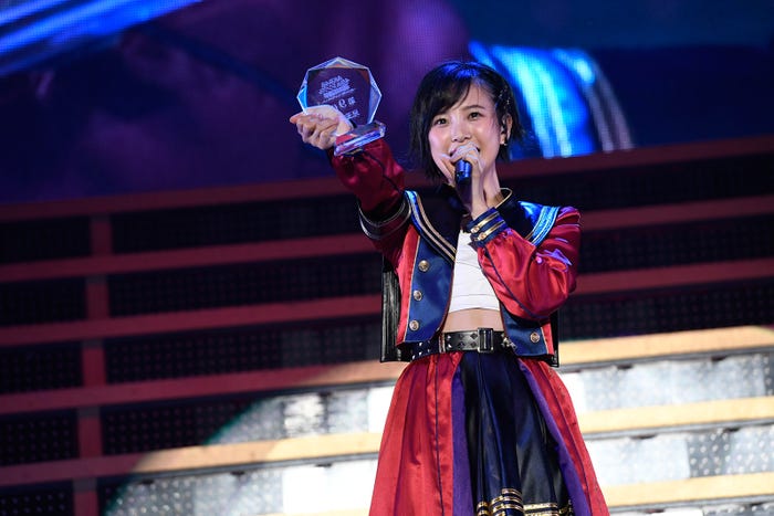 兒玉遥「AKB48グループ同時開催コンサートin横浜~今年はランクインできました祝賀会~」(C)AKS