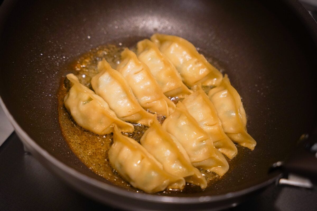 餃子の店 おけ以
