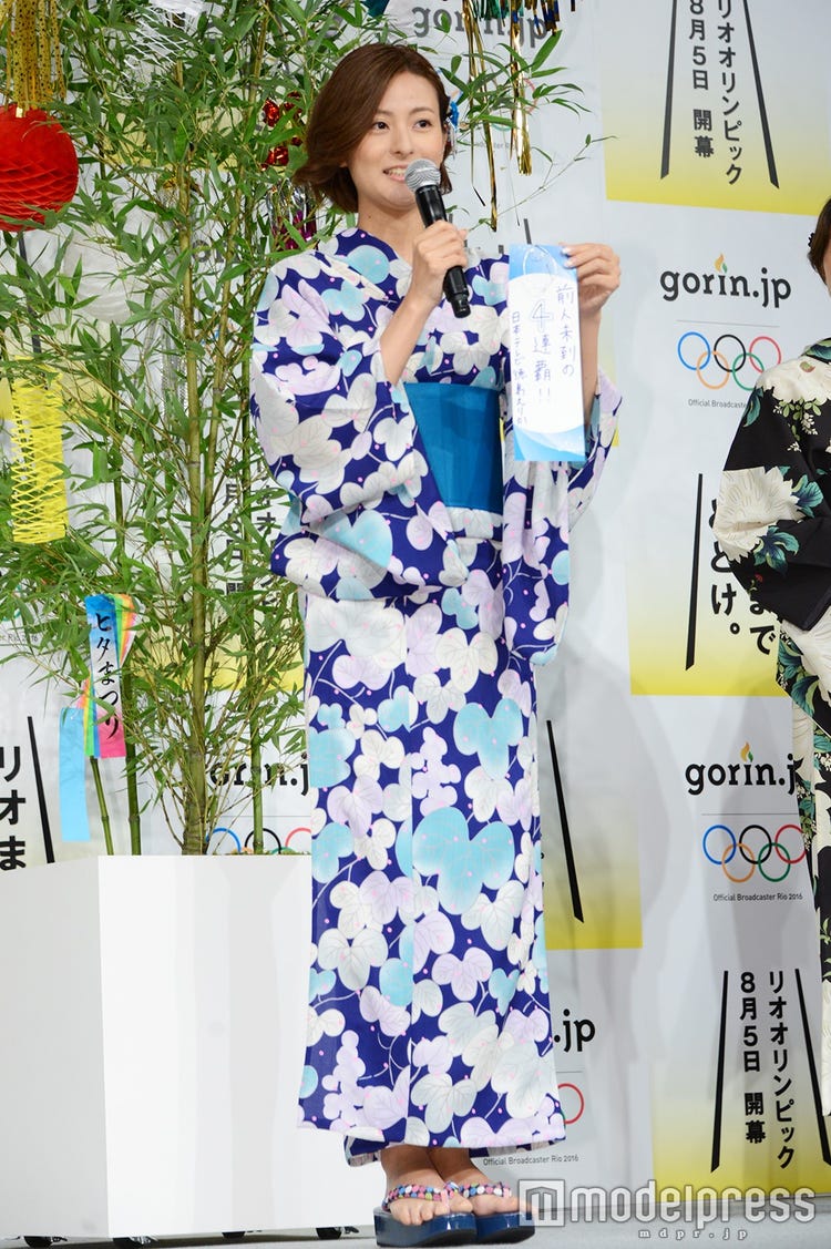 女子アナ　着物美人 画像8/33) 各局美人女子アナ、華やか浴衣姿で集結 リオ五輪に向け“短冊”で願う - モデルプレス