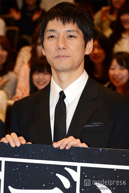 新婚 西島秀俊 女性からの黄色い歓声変わらず 祝福に笑顔 モデルプレス 新婚 西島秀俊 女性からの黄色い歓声変わらず 祝福に笑顔 モデルプレス