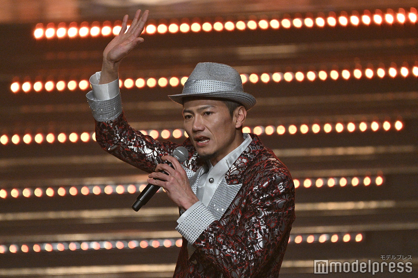 （C）モデルプレス