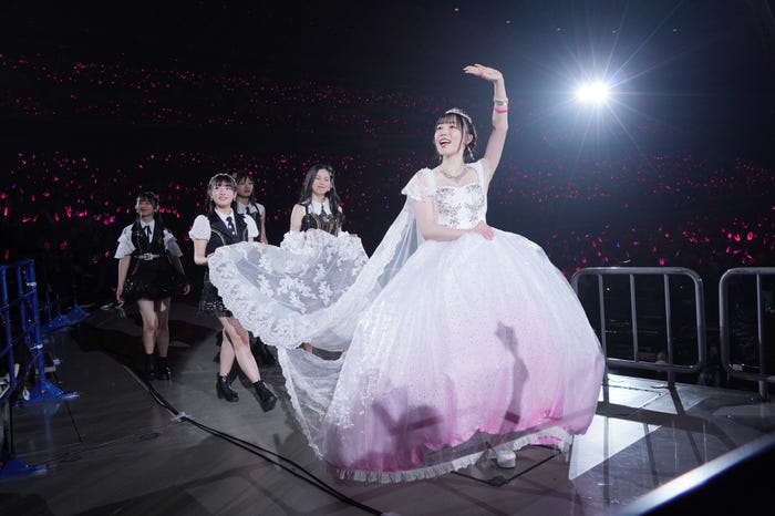 「『Neverending Shine Show 〜聖域〜』譜久村聖 卒業スペシャル」(提供写真)