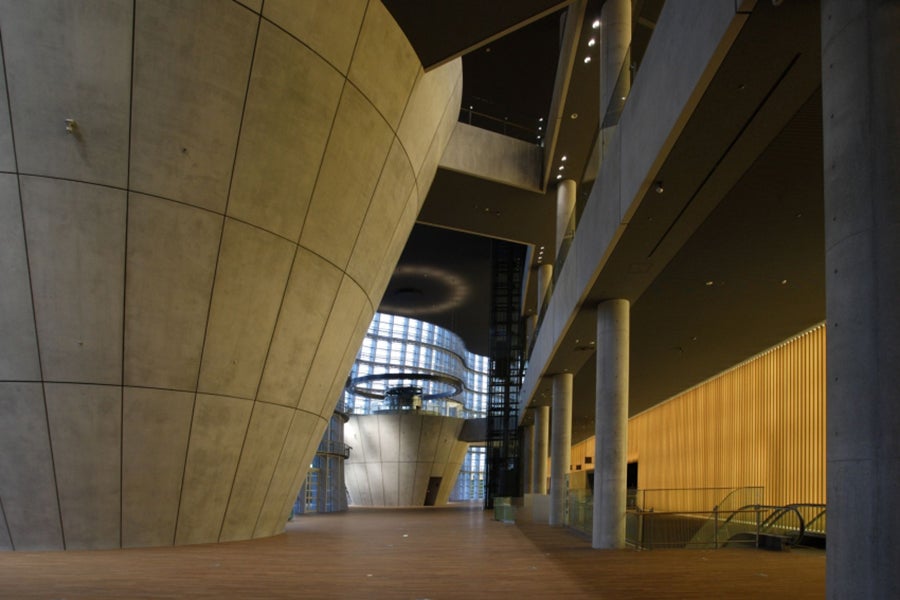 国立新美術館 内観