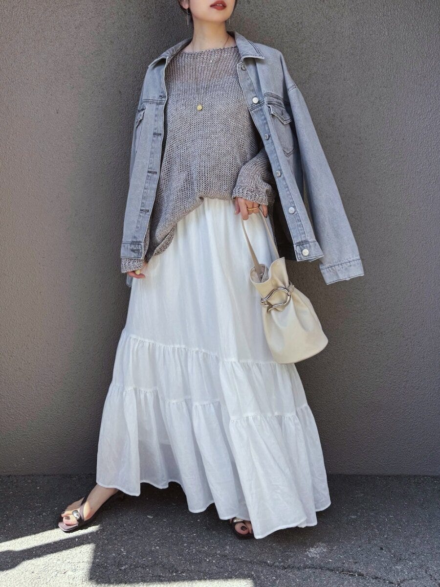 2026春大人女性おすすめデニム羽織り甘辛ミックスコーデ