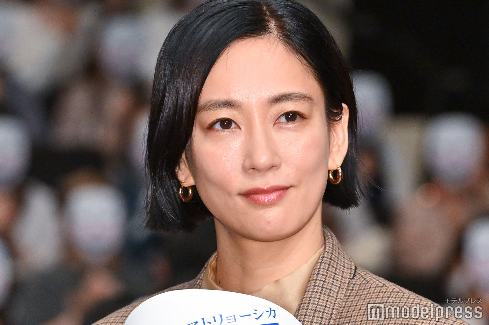 「笑うマトリョーシカ」清家（櫻井翔）の表情・植物の花言葉…意味深なメインビジュアルに考察飛び交う「違和感ありまくり」「リンクする」