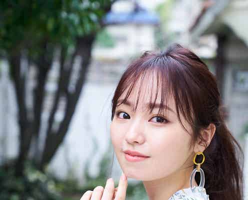 今泉佑唯、透明感際立つ美肌で魅了