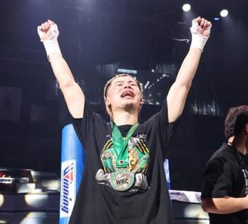 那須川天心が涙の復活星！「勝つってこんなに嬉しいんですね」元世界2階級制覇のエストラダを9回TKO撃破 井上拓真戦での初黒星から5カ月、手にした勝利に感極まる 拓真－井岡戦の勝者への挑戦権獲得「必ずリベンジ」