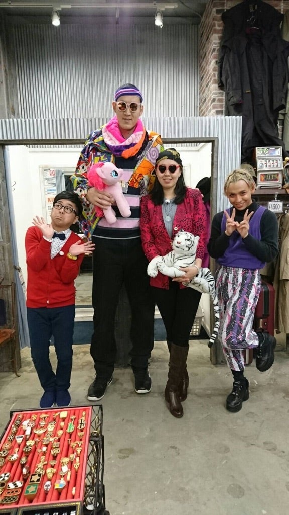 りゅうちぇる 合計身長423センチ 世界一背の高い夫婦と原宿散策 モデルプレス