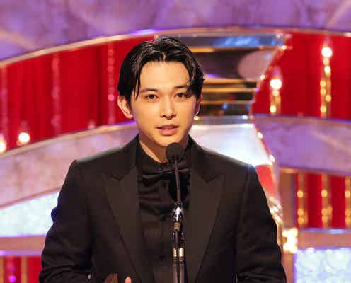 吉沢亮、最優秀助演男優賞を受賞 山崎賢人との絆語る「一番最初に連絡が来た」<第43回日本アカデミー賞>