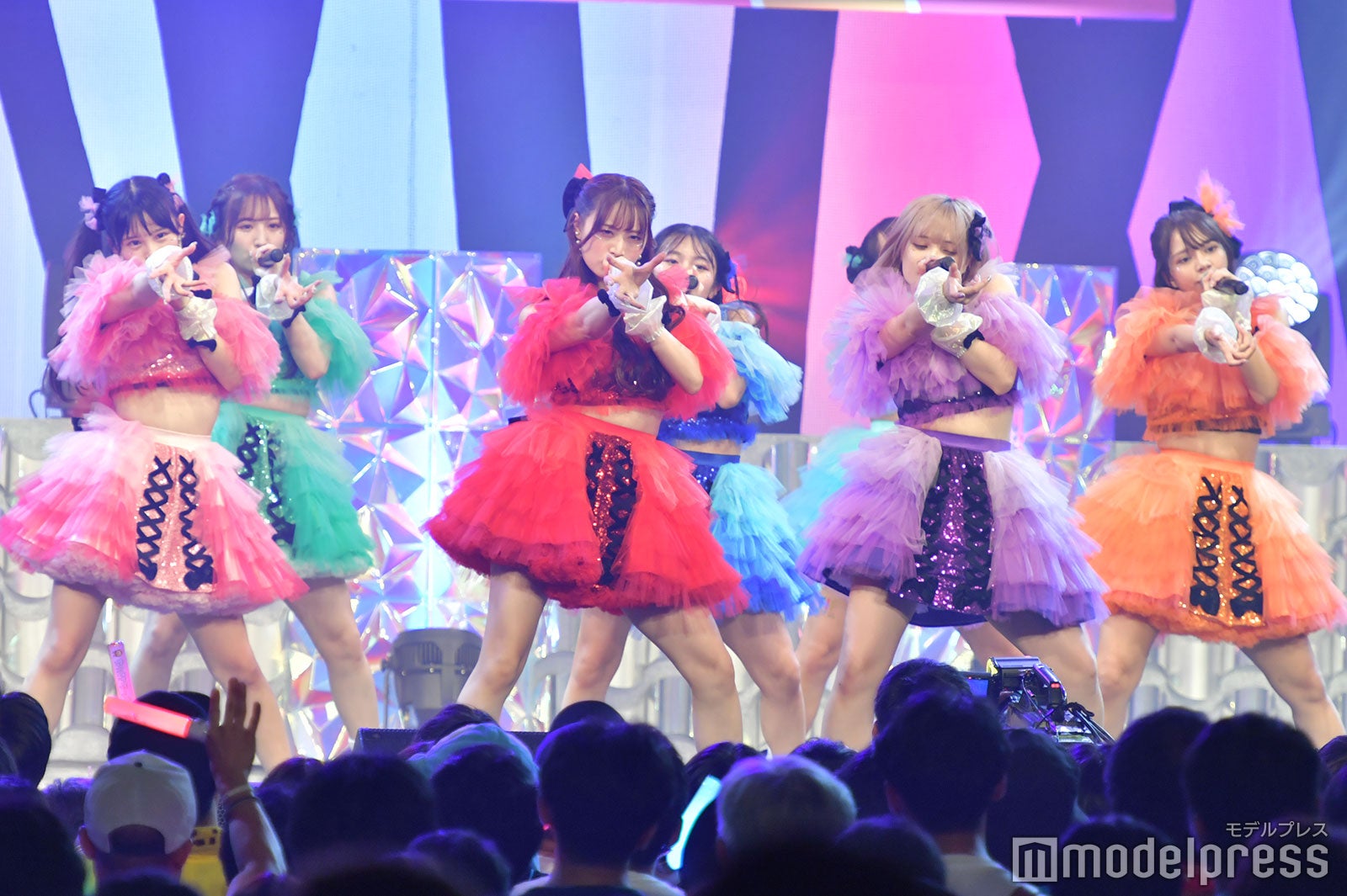 （C）モデルプレス