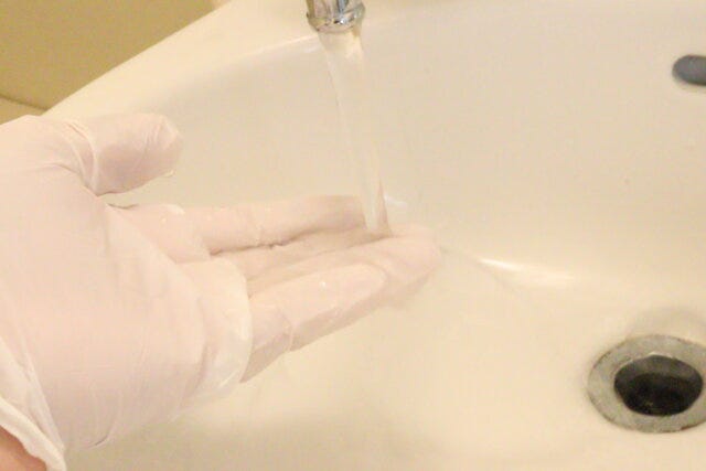 ぽんぽんクリーナー　水だけで落ちる