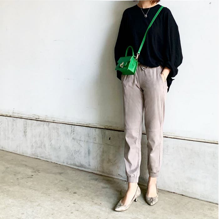 シルエット 神 Zara の ジョガーパンツ が美脚効果抜群 モデルプレス