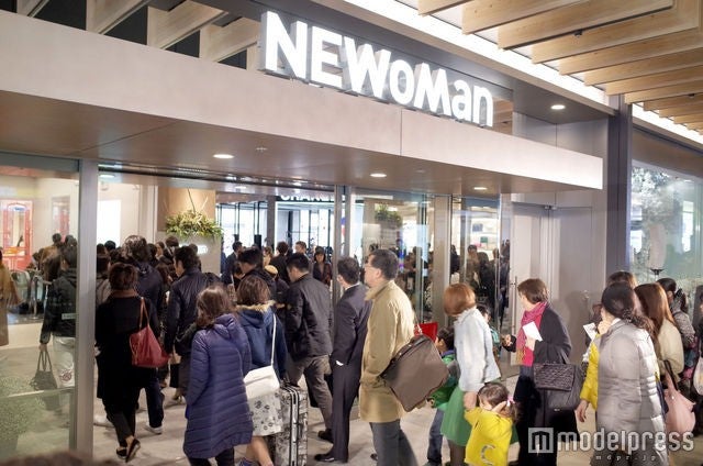 開店前に600人が行列、新宿の「NEWoMan（ニュウマン）」開業／画像提供：ニュウマン広報事務局