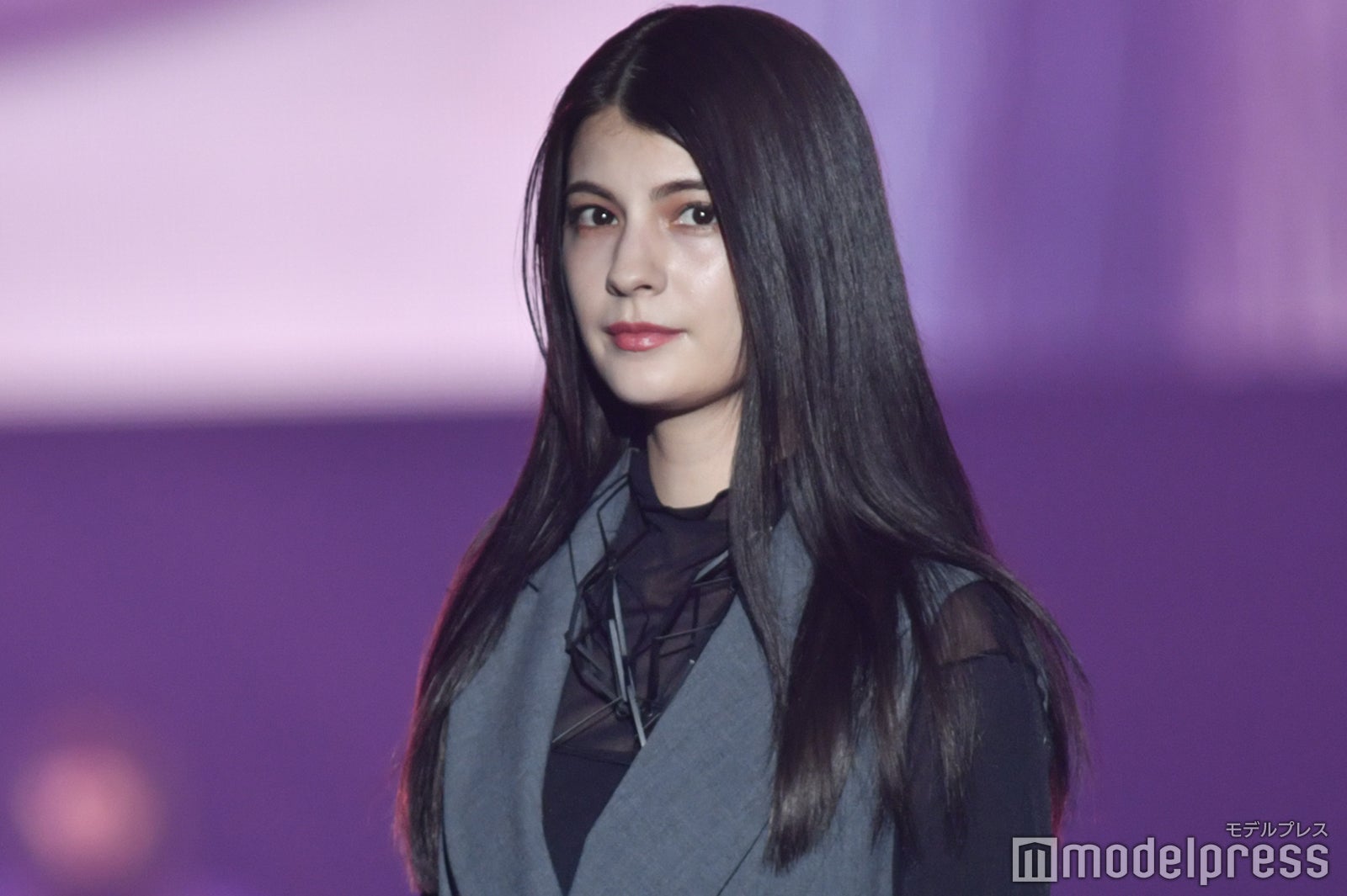 （C）モデルプレス