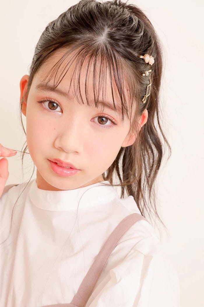 伊藤沙音/画像提供:新潮社