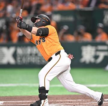 巨人が4選手を入れ替え 浅野翔吾らを抹消、23日に1軍昇格も3試合出場で降格