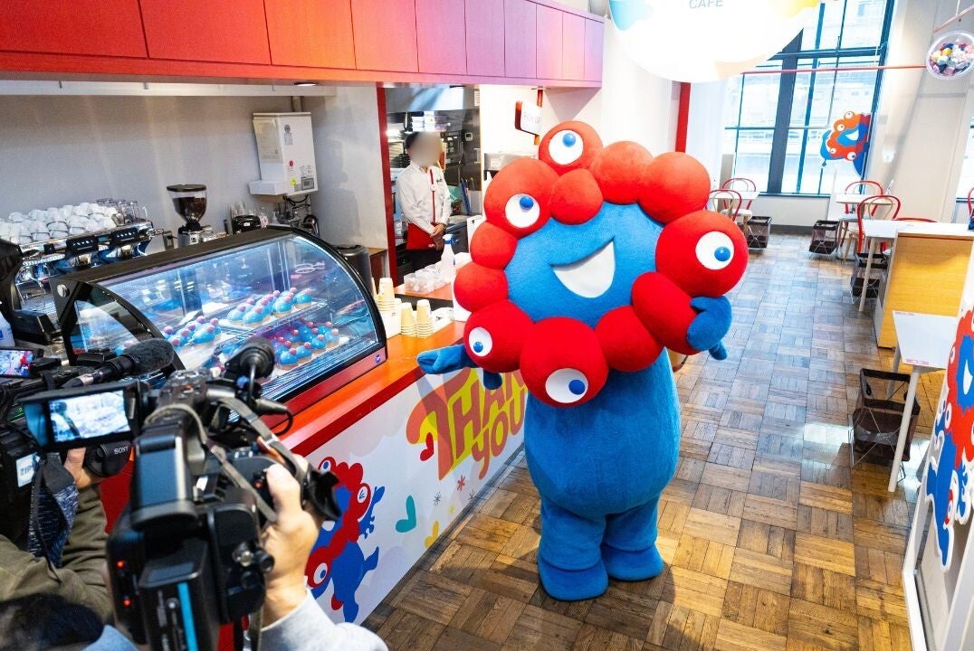 【大阪】ミャクミャク尽くしの空間！ 4日間限定「EXPO2025オフィシャルカフェ」がオープン