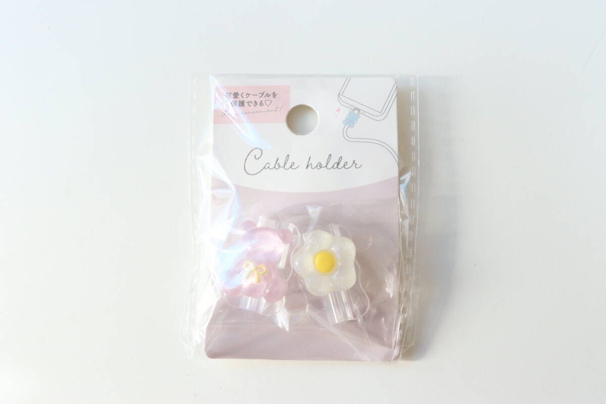 ダイソーのケーブルホルダー（テディベア