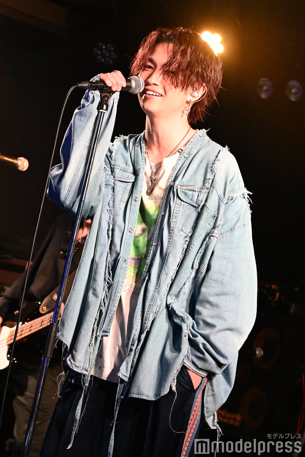 綱啓永（C）モデルプレス