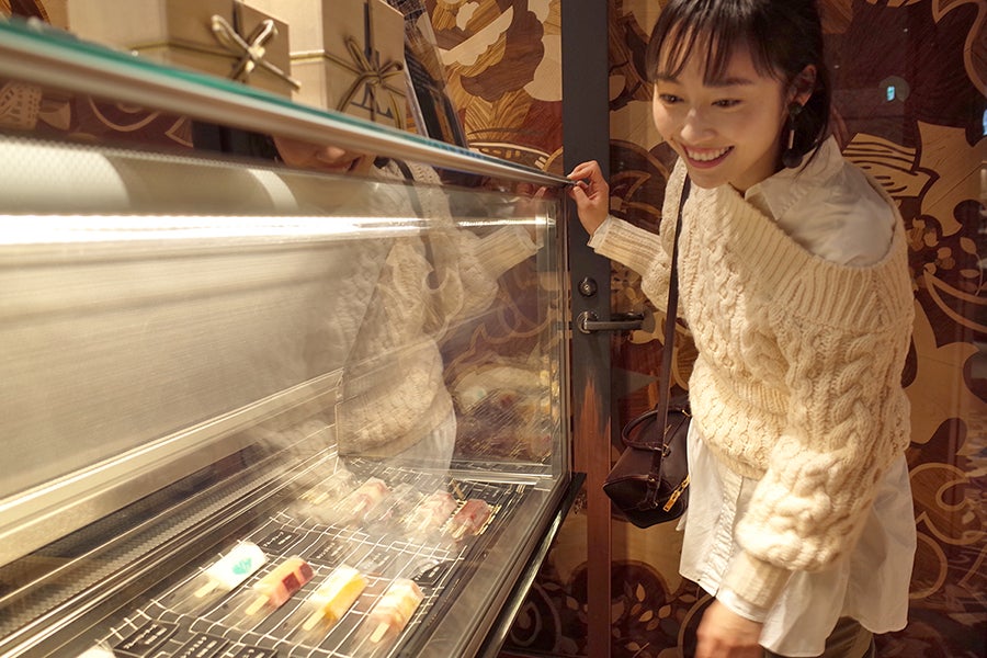 ジョウタロウ・サイトウ・カフェ銀座店 アイスケース