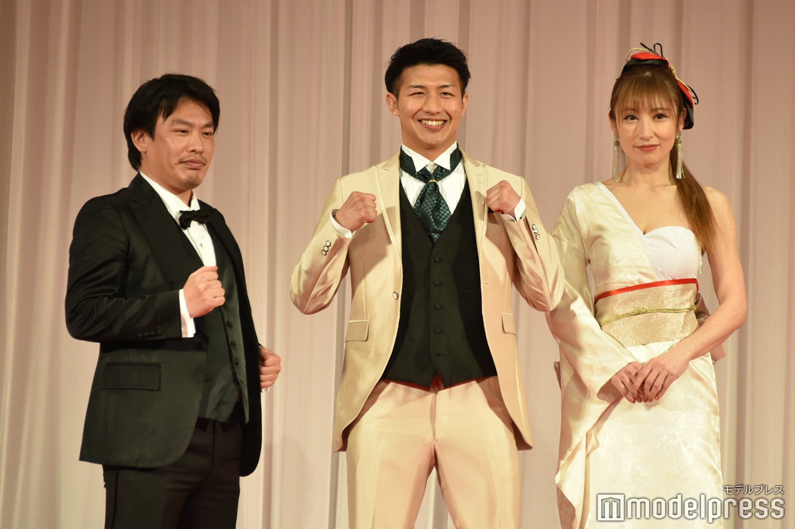 箕輪厚介氏、朝久泰央、熊田曜子（C）モデルプレス