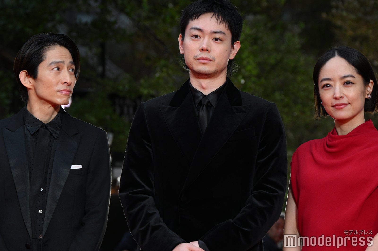 三宅健、菅田将暉、井上真央（C）モデルプレス