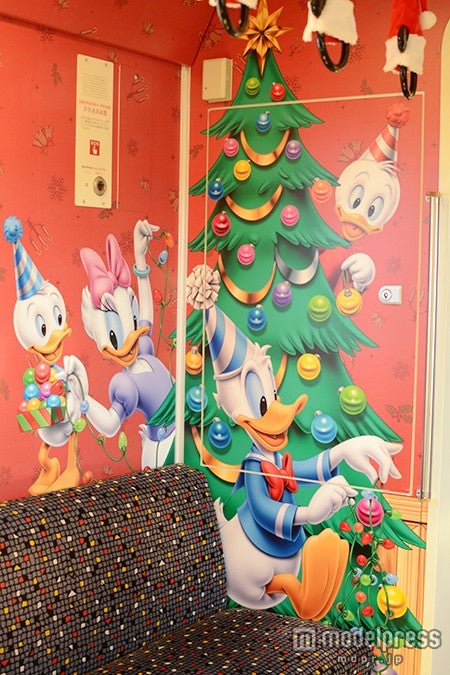 ドナルド＆デイジーのデザイン「ディズニー・クリスマス・ライナー」