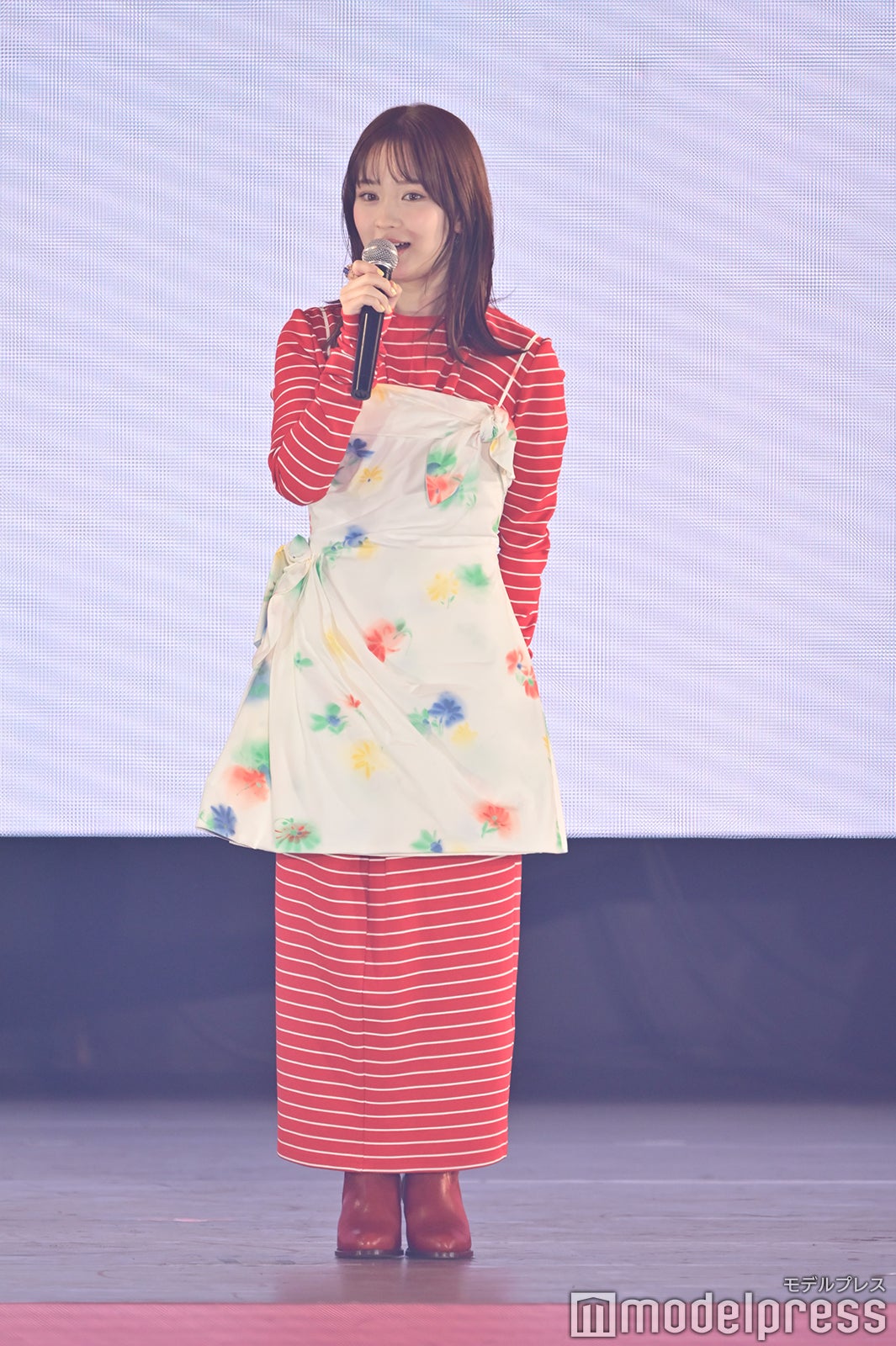 （C）モデルプレス