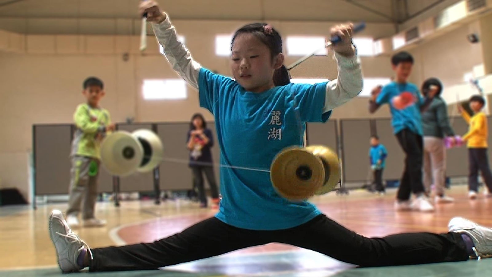 台湾／小学校でツァーリンが人気（画像提供：毎日放送）
