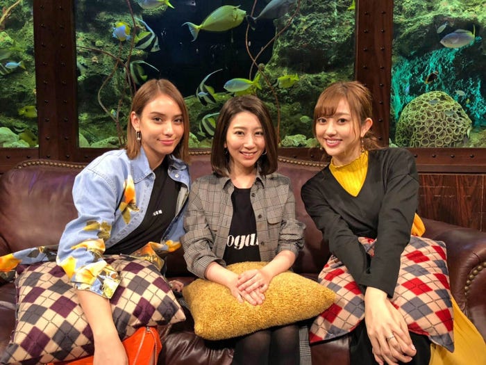(左から)滝沢カレン、木嶋真優、菊地亜美(写真提供:カンテレ)