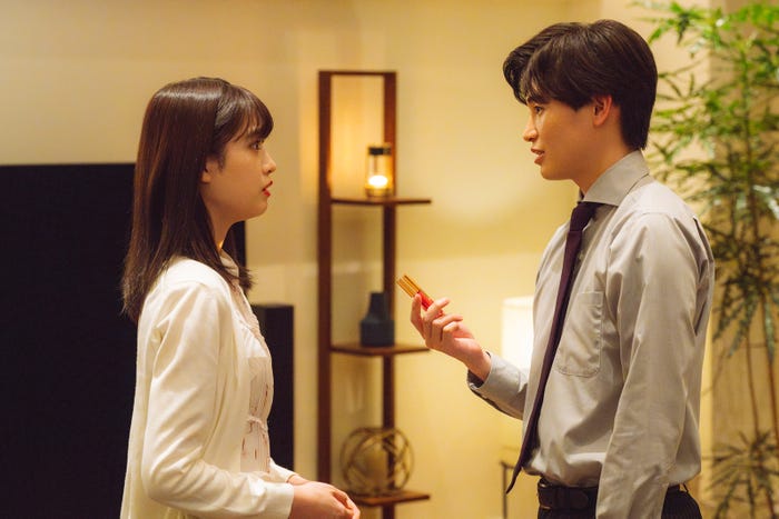 高橋ひかる、西垣匠「顔に泥を塗る」第2話より(C)テレビ朝日