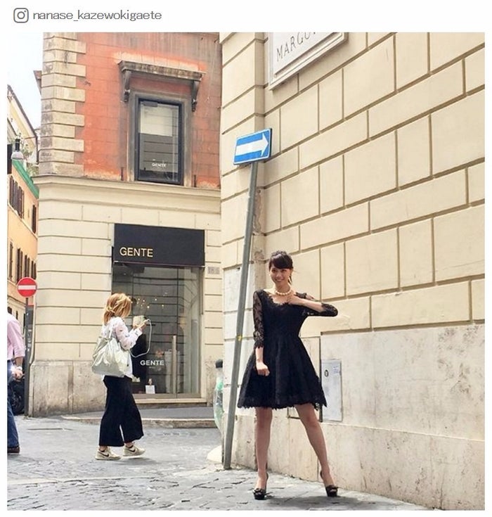 乃木坂46西野七瀬 黒ドレスで念願の ジョジョ立ち 披露 可愛い 決まってる 反響続々 モデルプレス