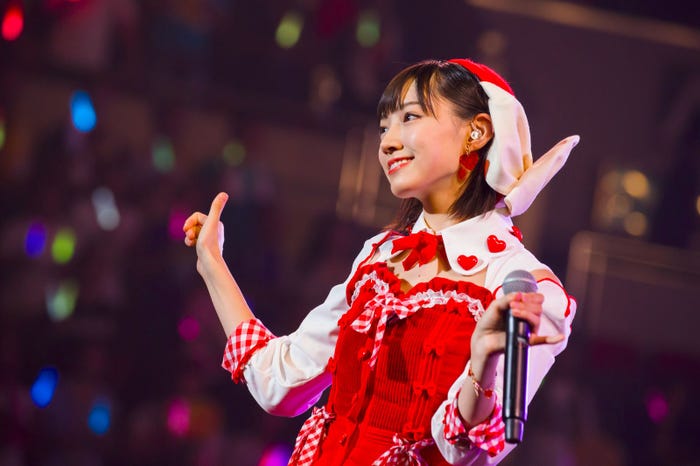 渡辺美優紀のソロ曲を披露する太田夢莉(C)NMB48