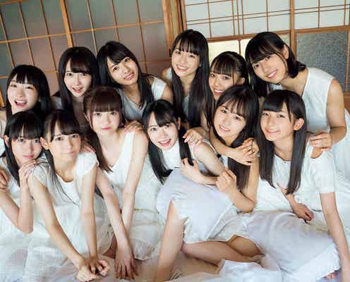 ≠ME“夏合宿風”密着ショットで青春真っ只中