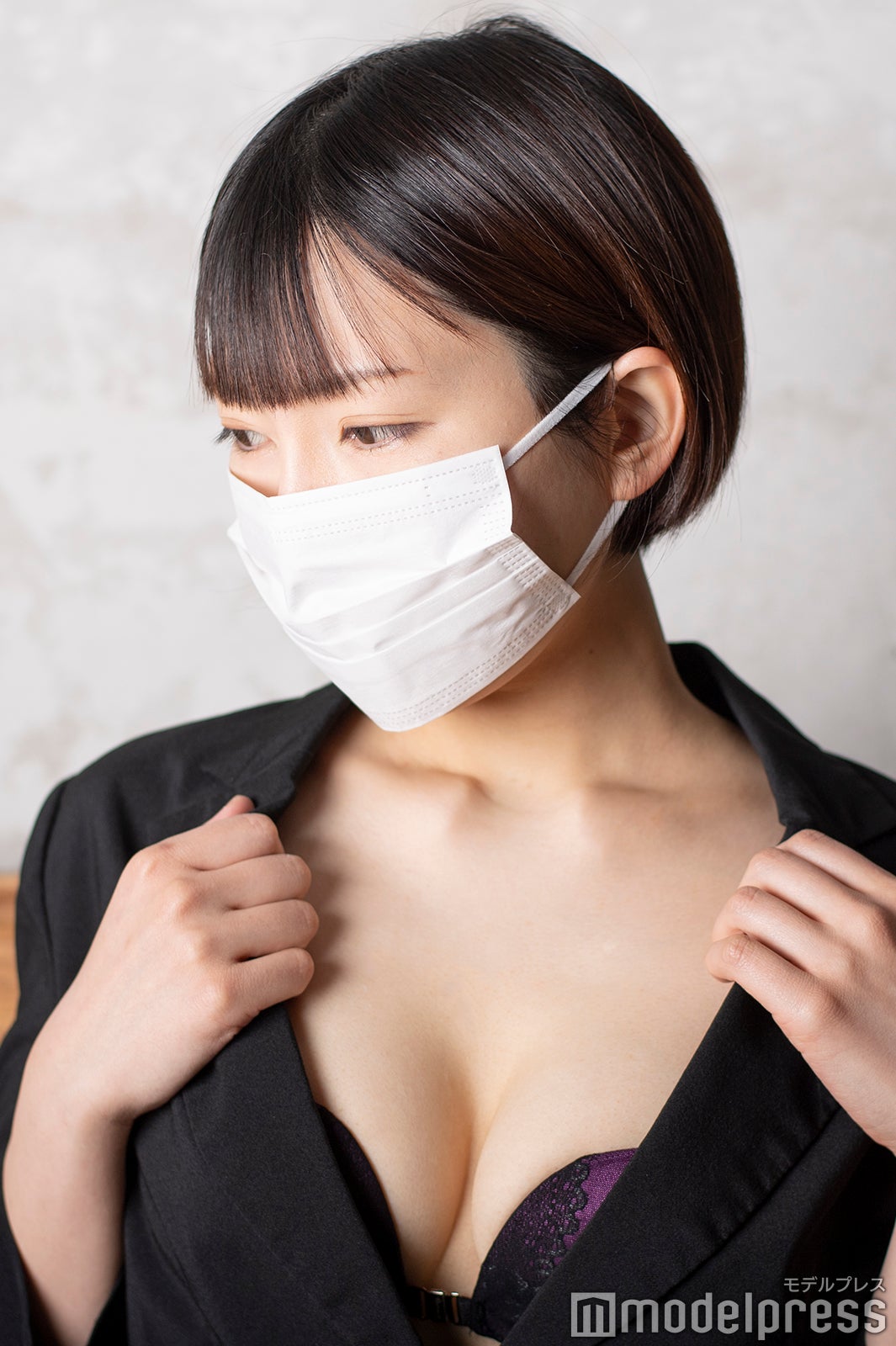 丸の内OLレイナ（C）モデルプレス