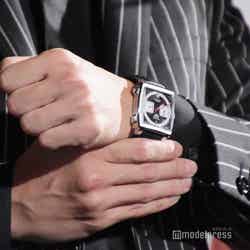 TAKAHIROが着用した高級腕時計（C）モデルプレス