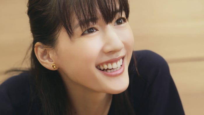 綾瀬はるか(提供写真)